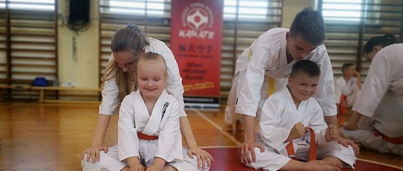 Zakończenie sezonu 2020/21 w Bydgoskiej Szkole Kyokushin Karate (wyr)