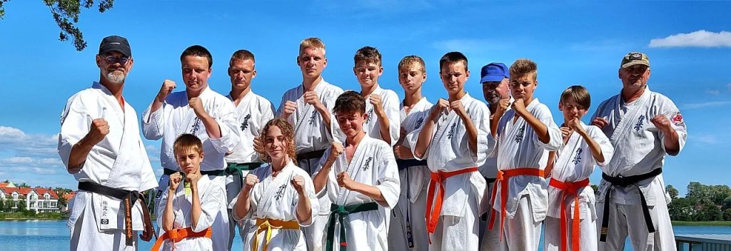 Młodzieżowy Obóz Letni w Rynie